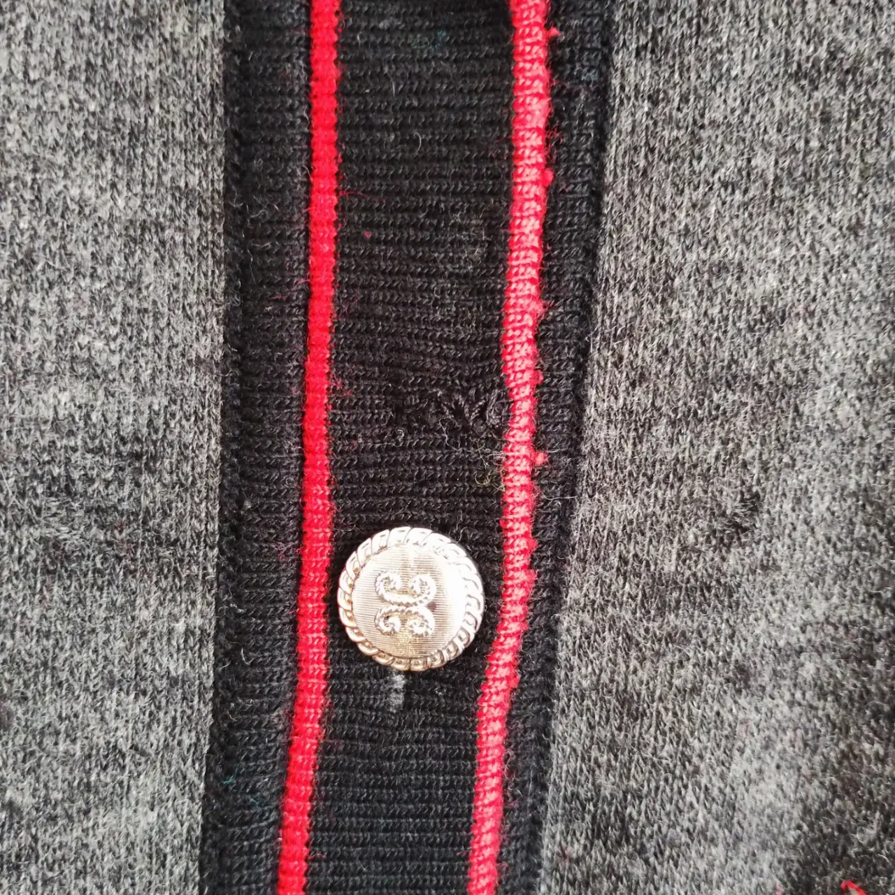 Cardigan Pierre Cardin - imagen 4