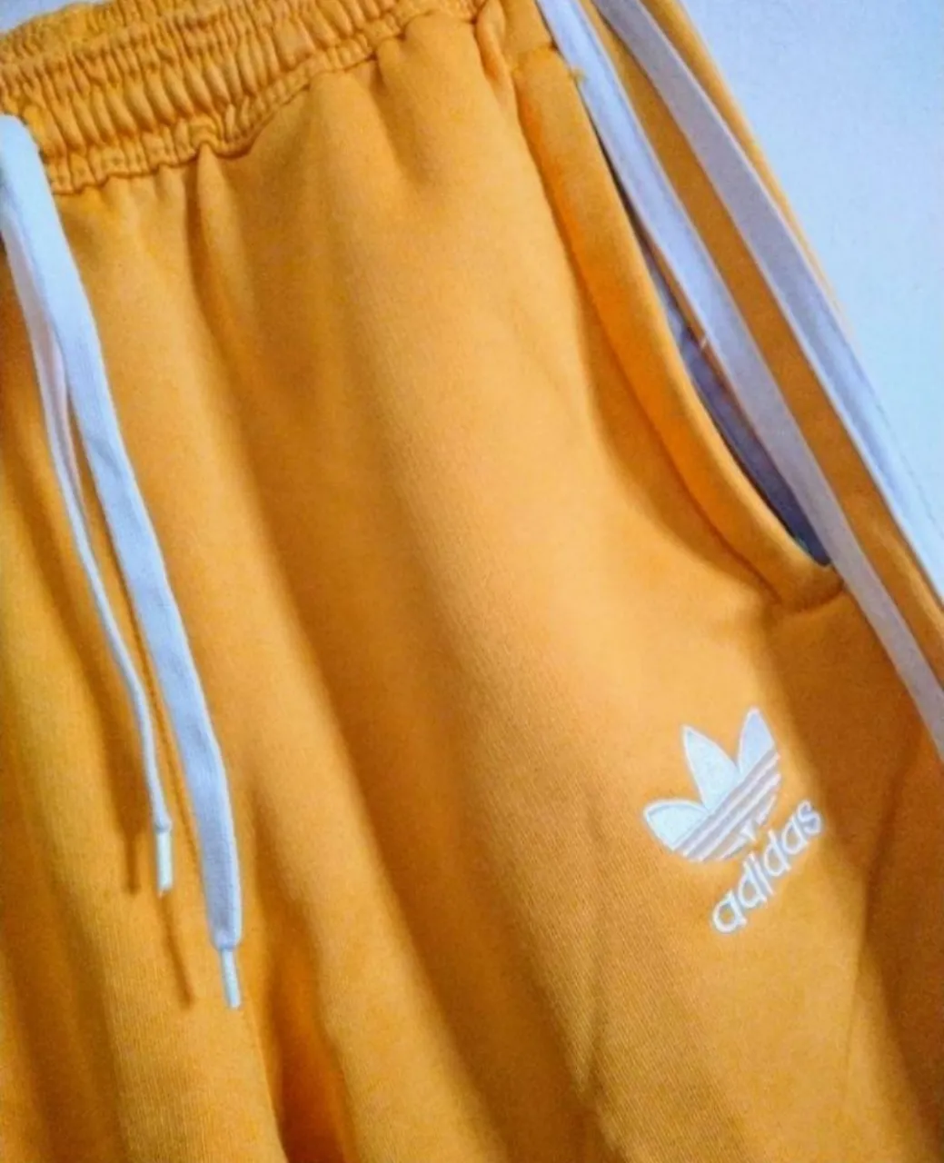 Pantalón adidas - imagen 3