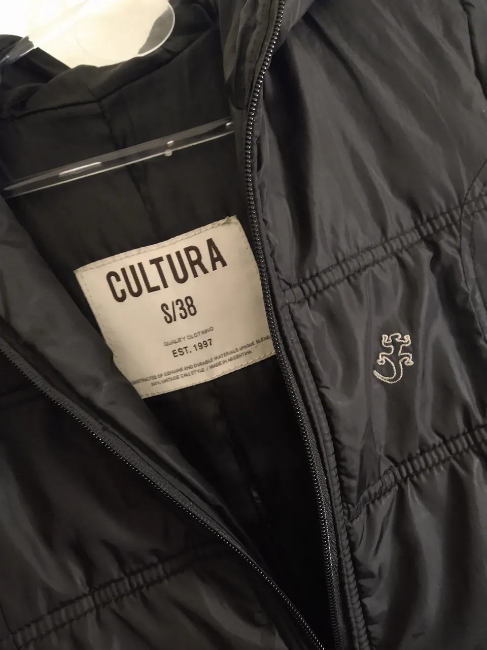 Campera Cultura - Vista 2