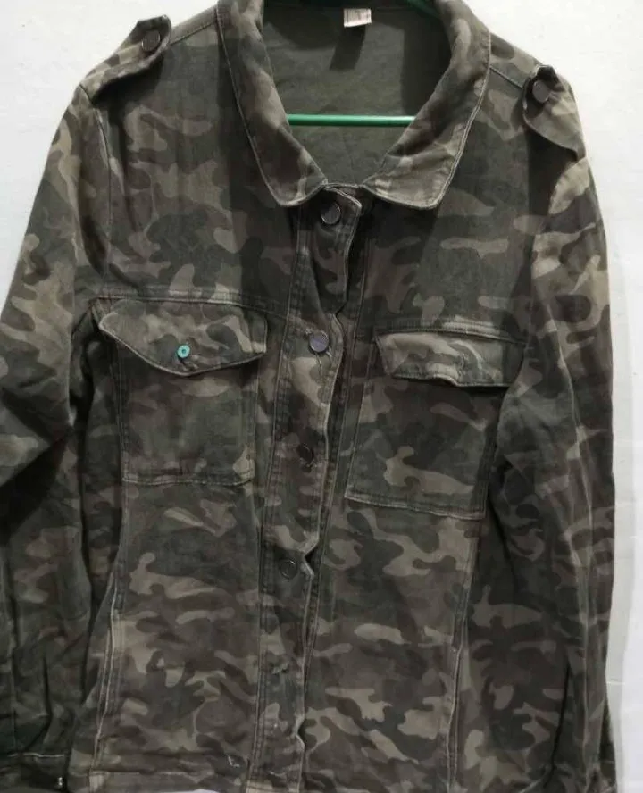 Campera Sin marca. - imagen 2