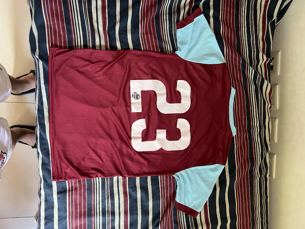 Camiseta Ninguno - imagen 2