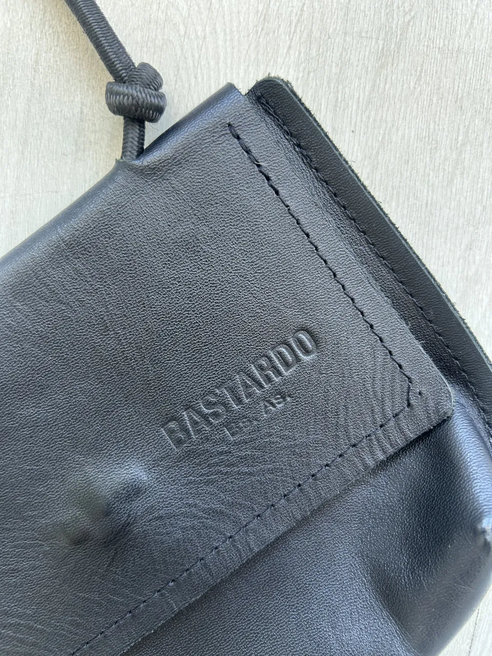 Cartera Bastardo - imagen 1