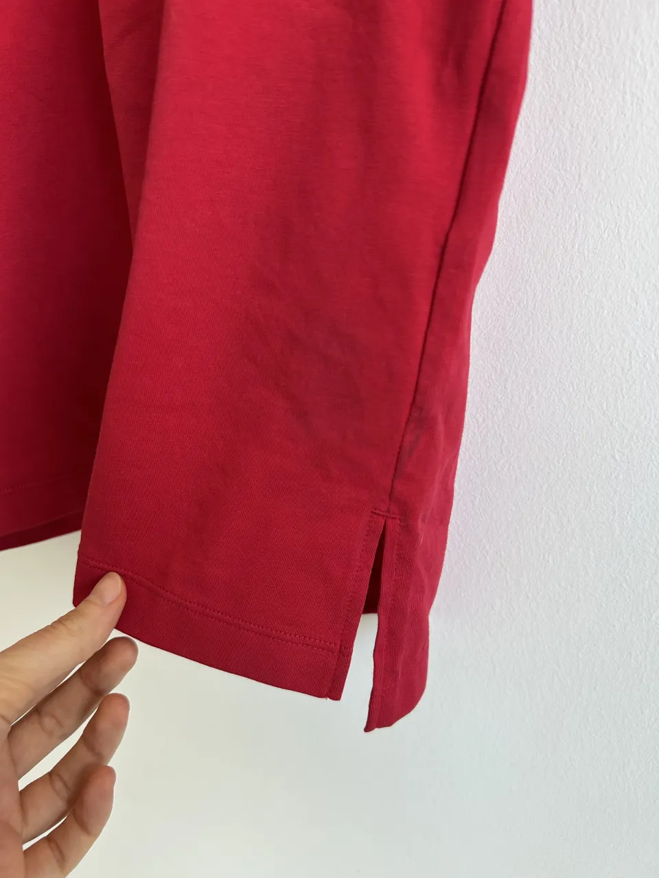 Remera Uniqlo miniatura 4