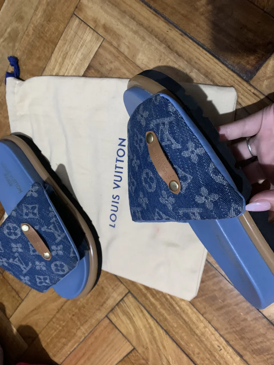 Ojotas Louis Vuitton - Vista 3
