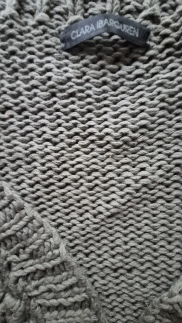 Cardigan Clara Ibarguren miniatura 4