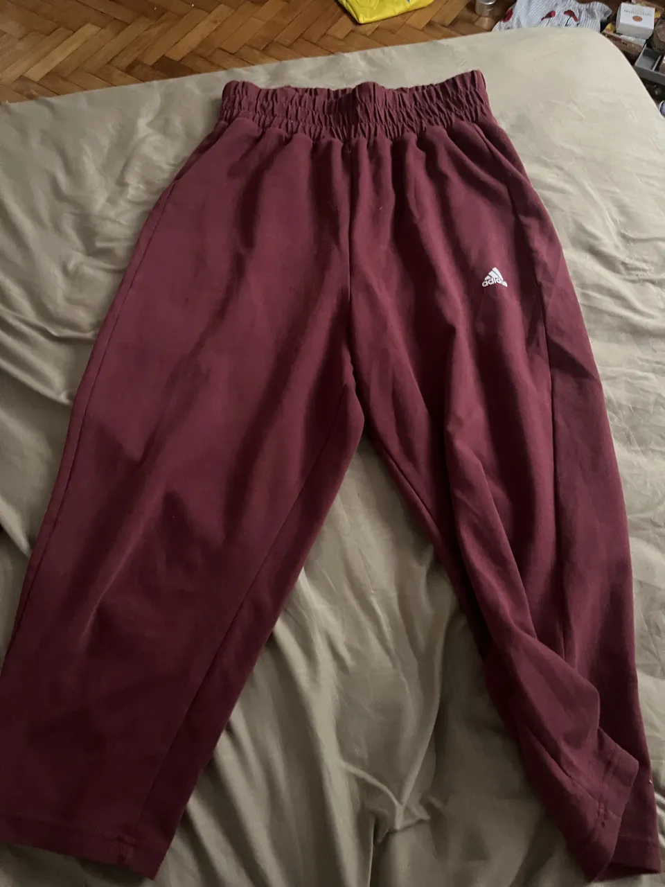 Pantalón adidas - imagen 1