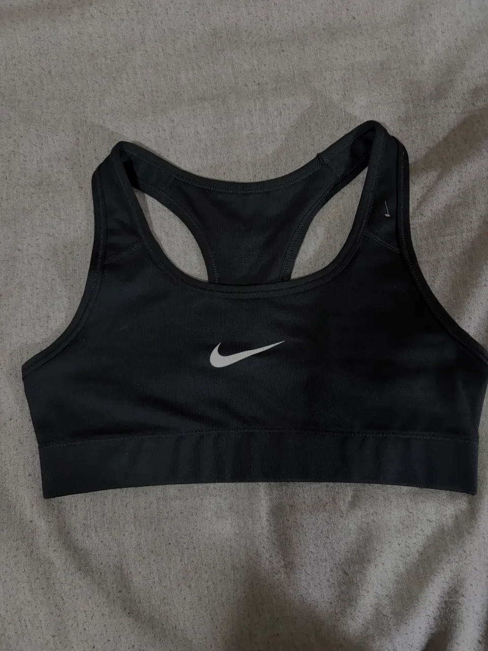 Corpiño deportivo Nike - imagen 1