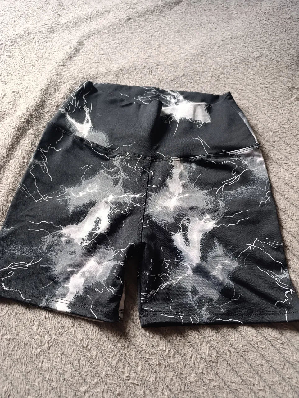 Short Otro