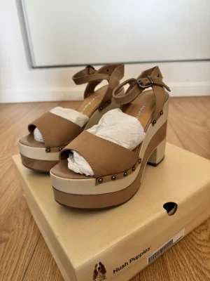 Hush Puppies