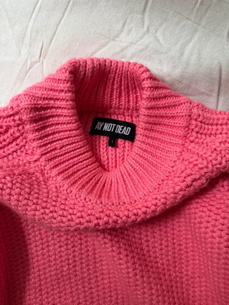 Sweater Ay Not Dead - imagen 3