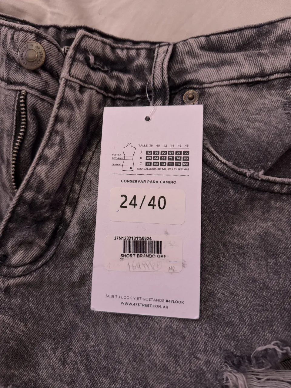 Short 47 Street - imagen 3