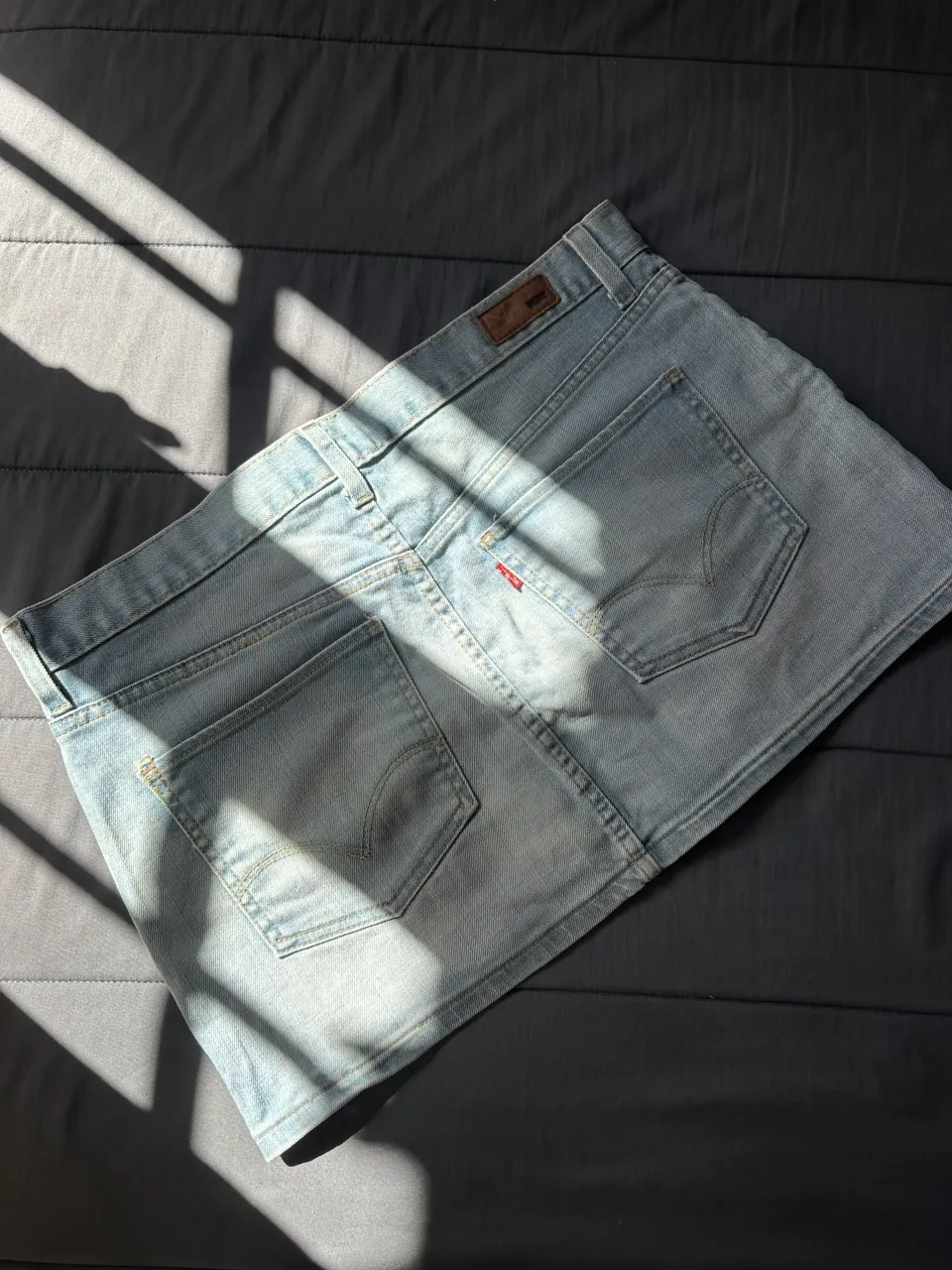 Pollera Levi's - Vista 3