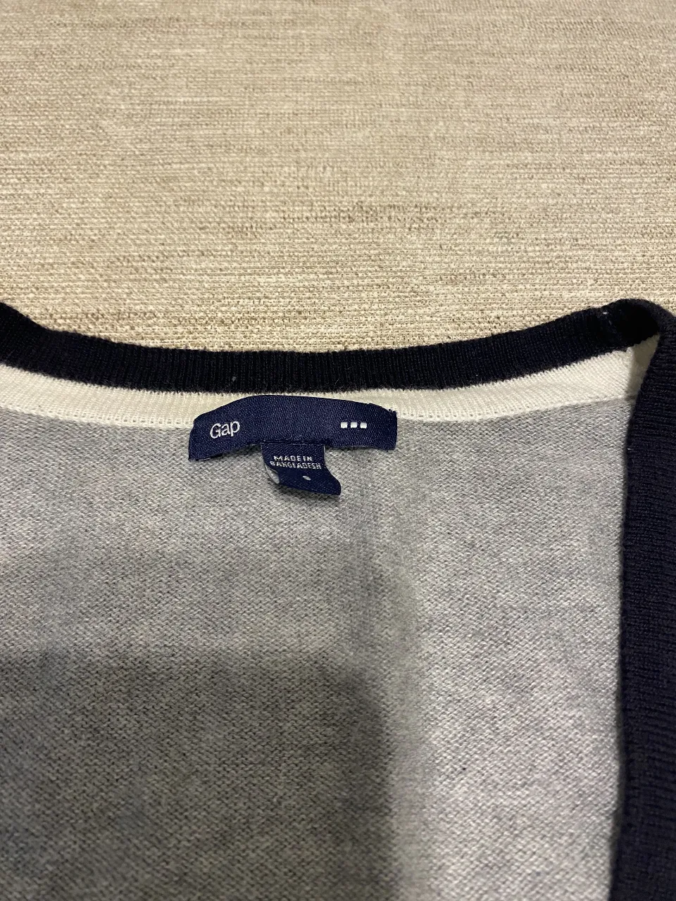 Cardigan GAP miniatura 2