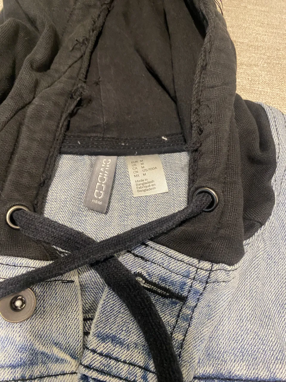 Campera H&M - Vista 3