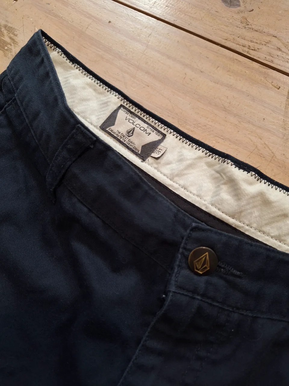 Bermuda Volcom - imagen 2