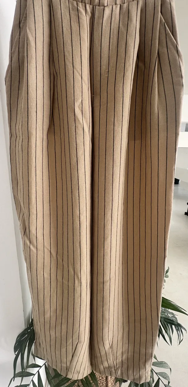 Pantalón Bershka - imagen 4