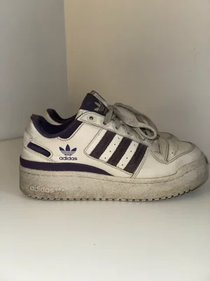 adidas · Talle AR 38