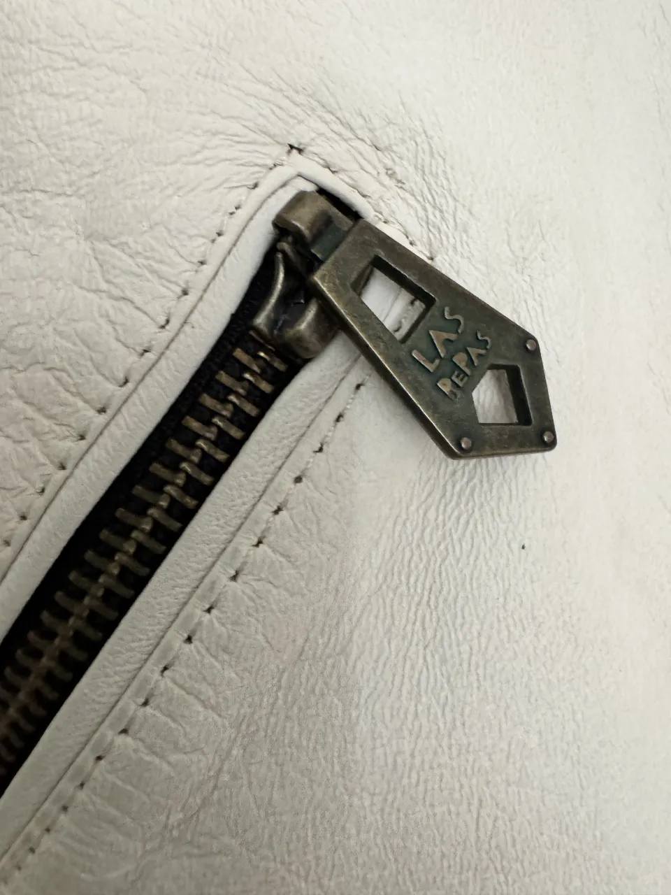 Campera Las Pepas - imagen 6