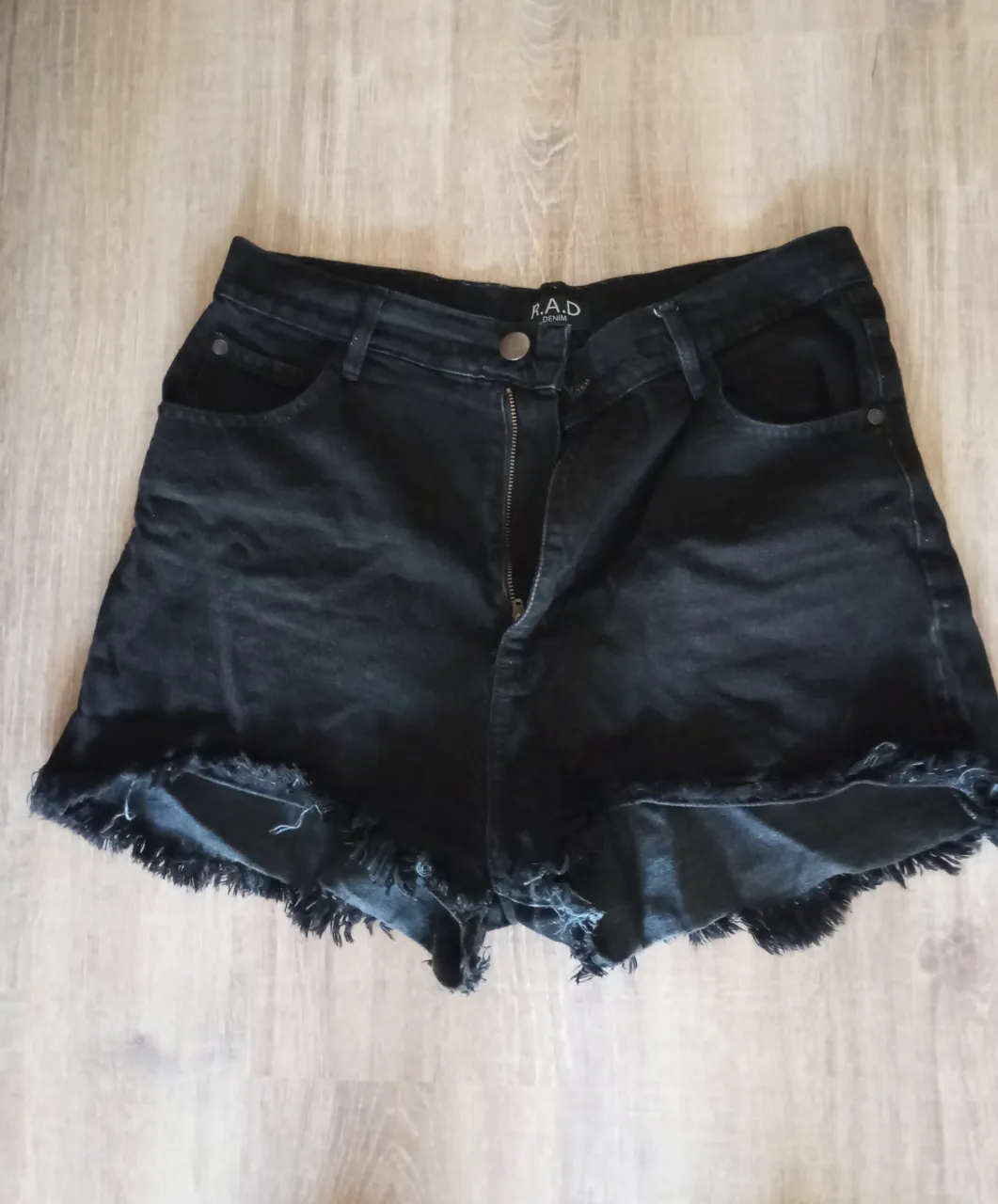 Short R.A.D - imagen 1