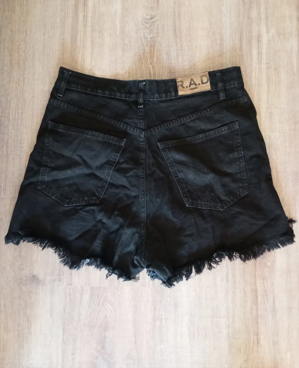Short R.A.D - imagen 2