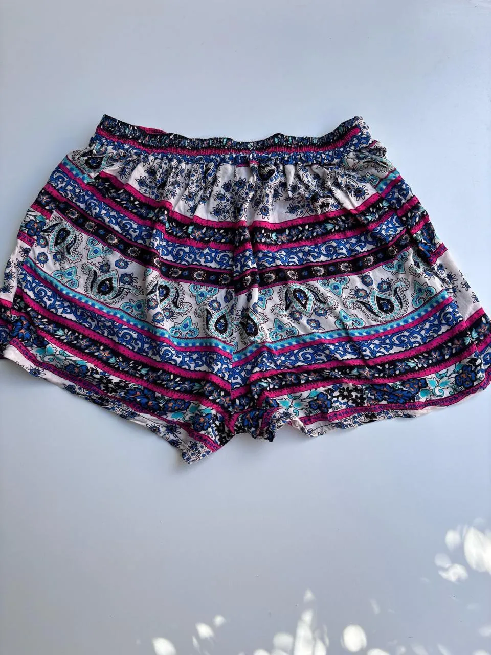 Short A.a.a - imagen 1
