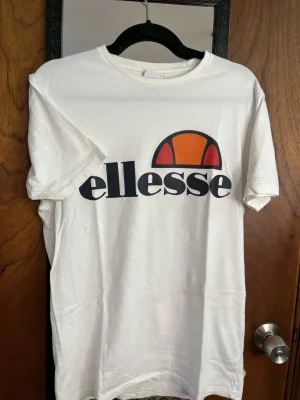Ellesse