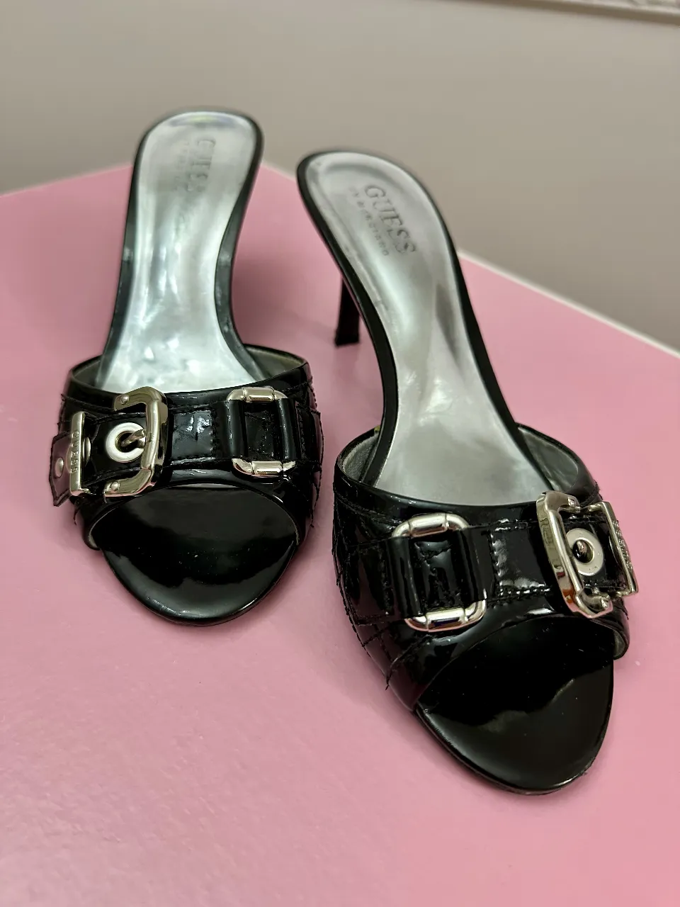 Sandalias Guess by Marciano - imagen 2