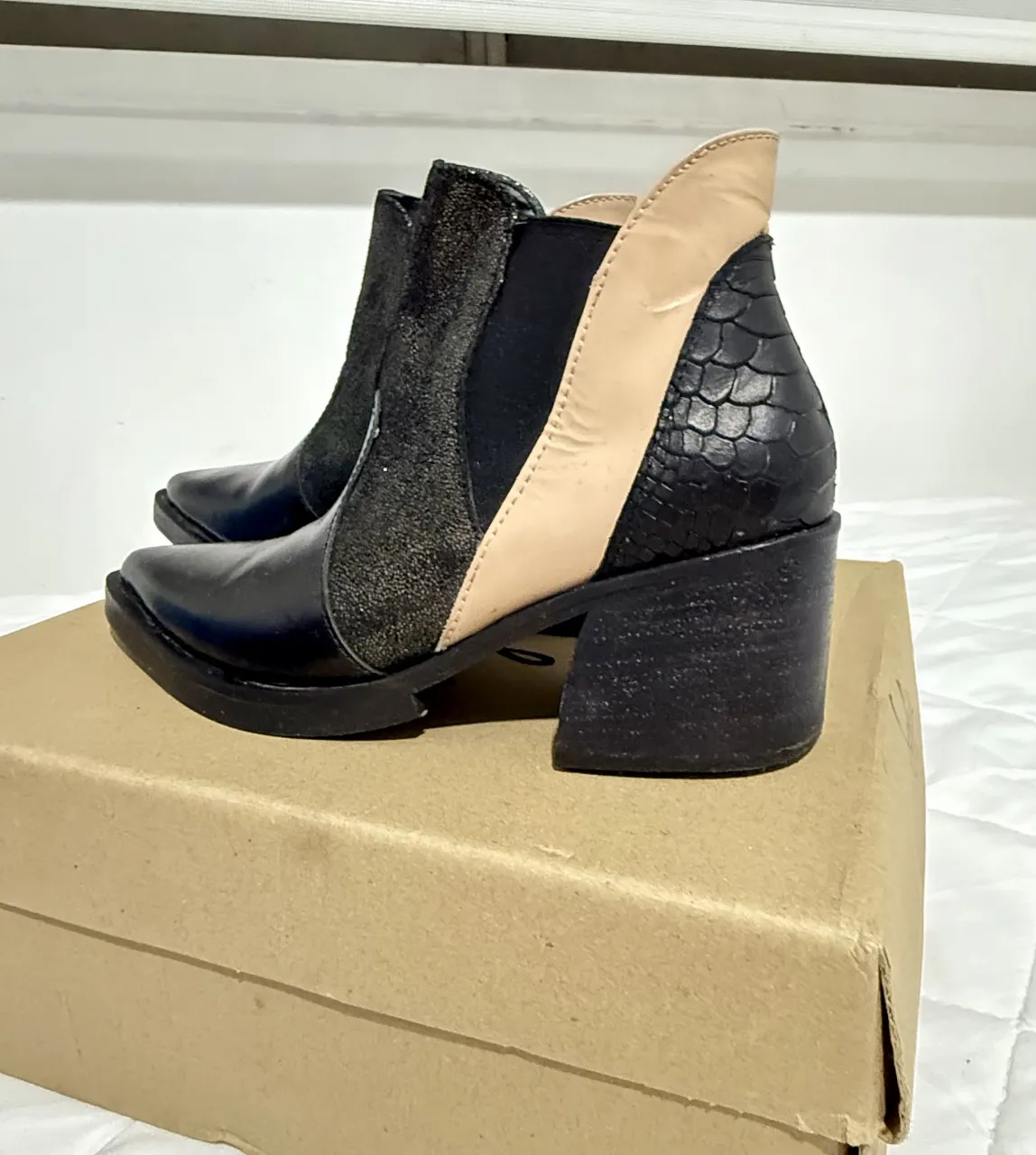 Botas Sarkany - imagen 2