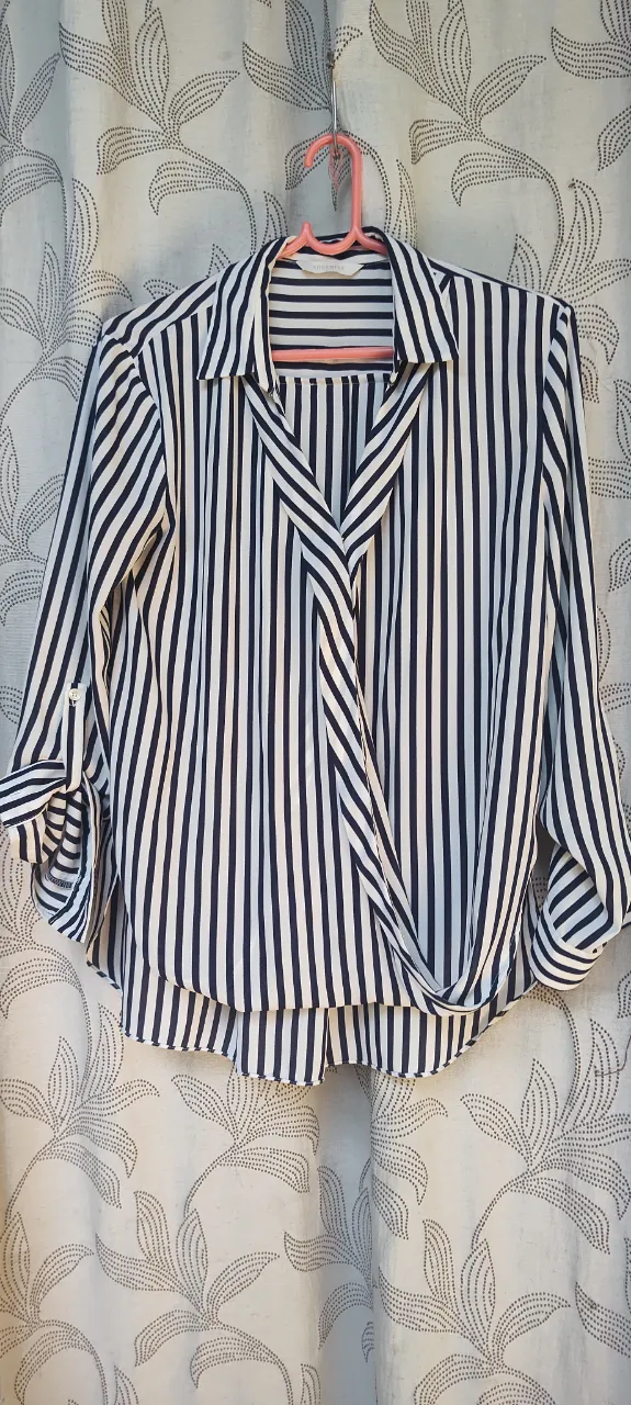 Blusa Diseño urbano - imagen 1
