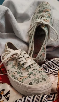 Keds