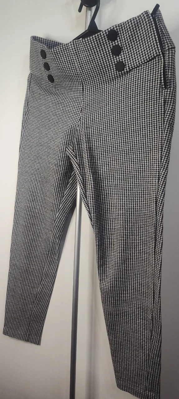 Pantalón Zara - imagen 3