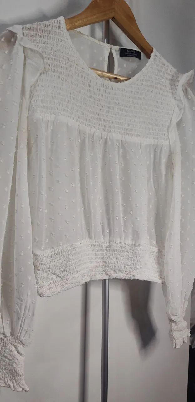 Blusa Bershka - Vista 2