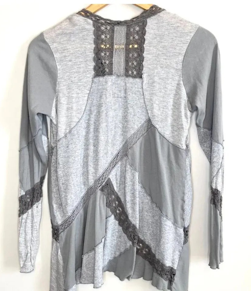 Cardigan Tiny - Vista 3