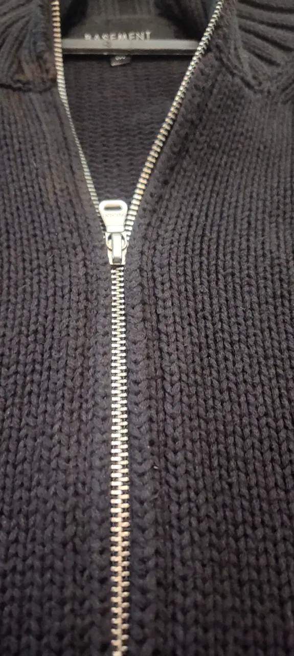 Sweater Basement - imagen 2