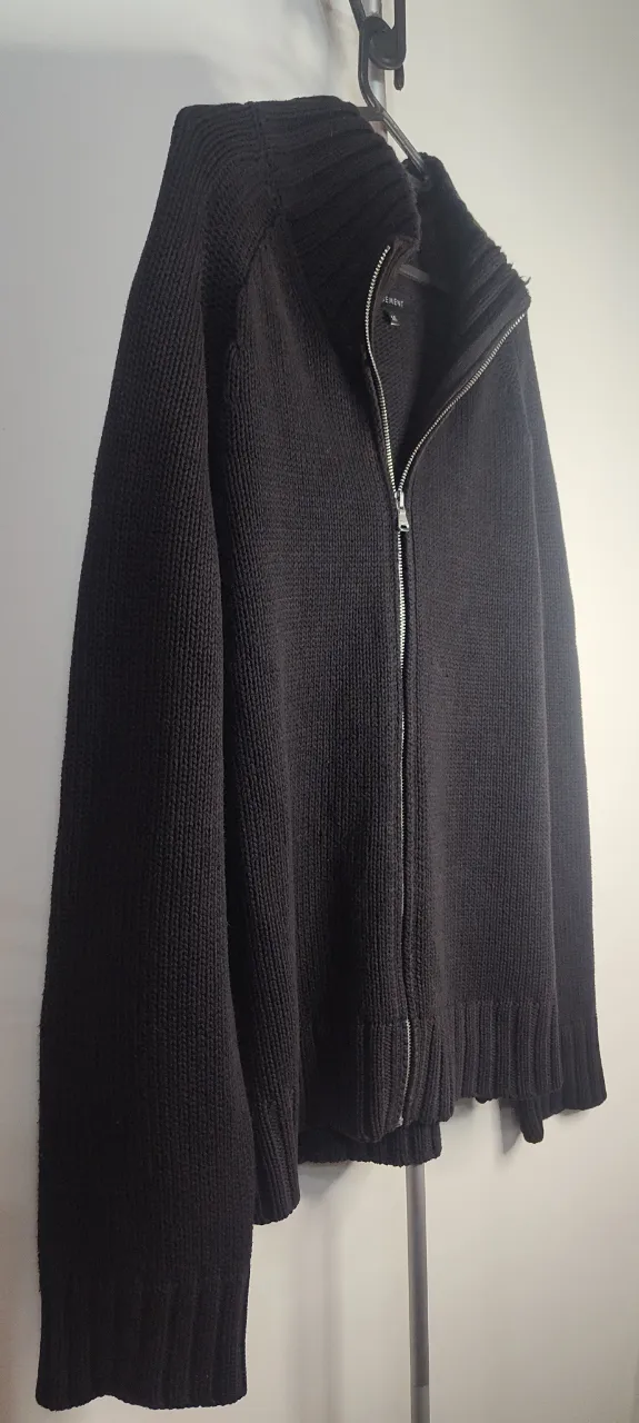 Sweater Basement - imagen 4