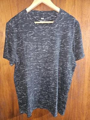 H&M