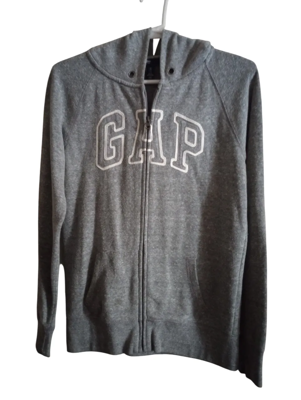 Buzo GAP - imagen 1