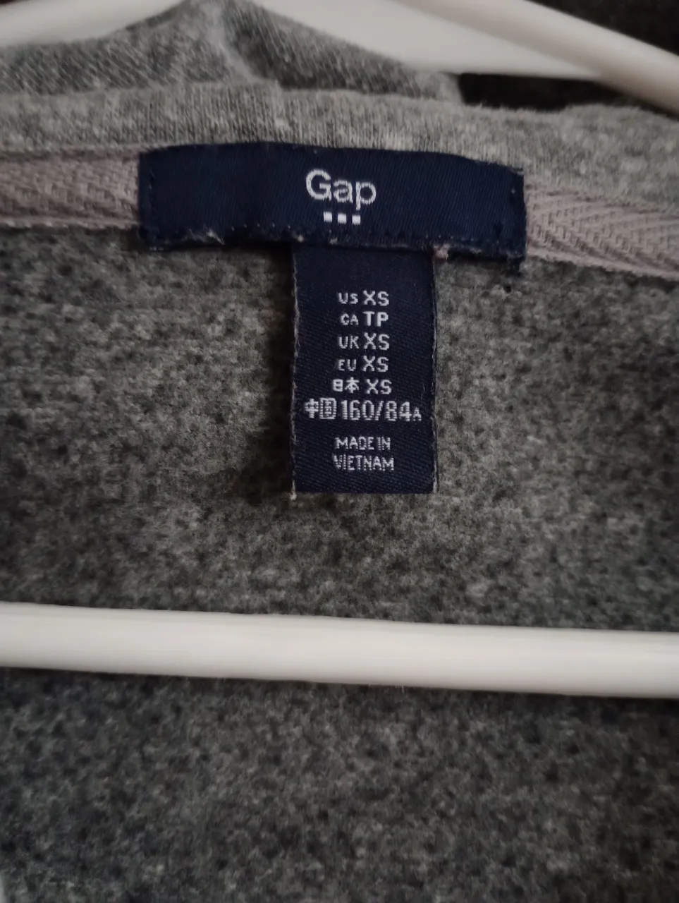 Buzo GAP - imagen 2