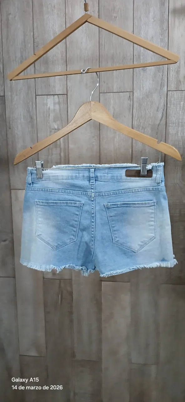 Short Zara Trafaluc - Vista 3