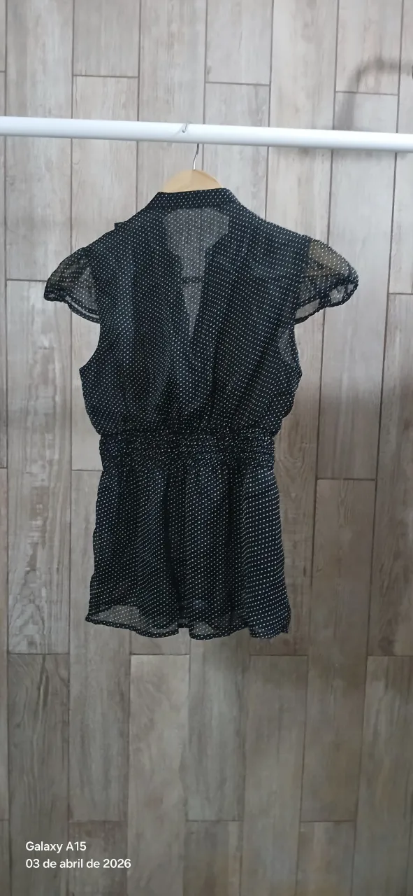 Blusa Ivony - Vista 3