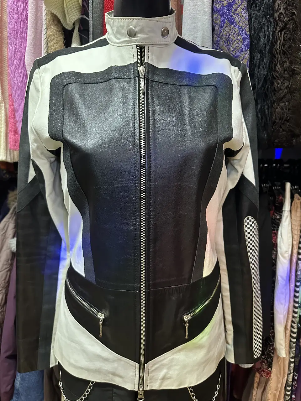 Campera Ossira - imagen 4