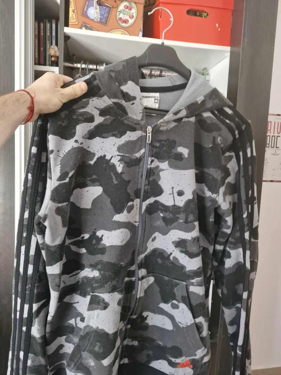 Buzo adidas - Vista 2