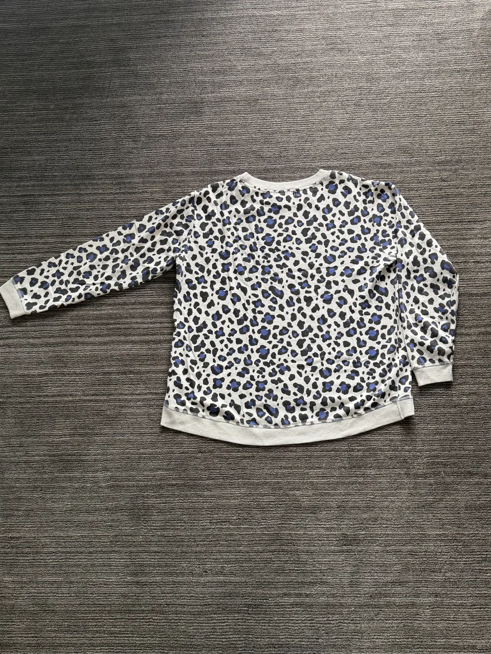 Buzo Forever 21 - imagen 3