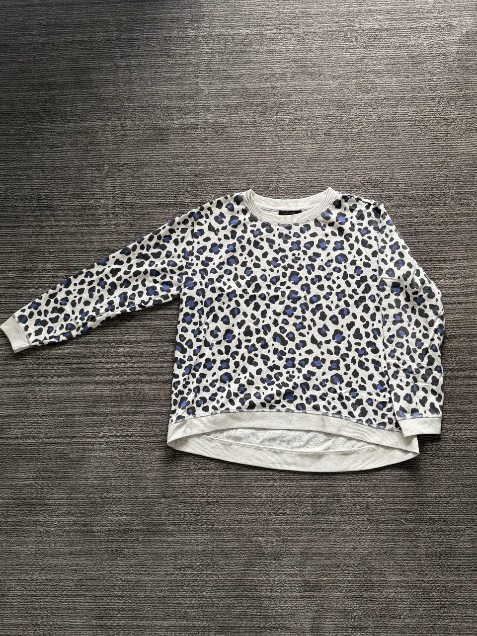 Buzo Forever 21 - imagen 1