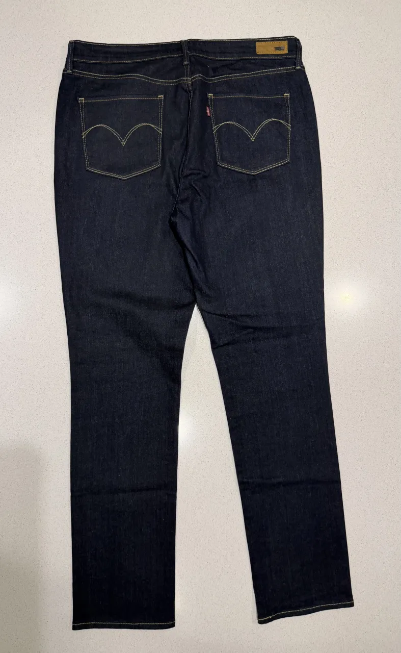 Jean Levi's - imagen 2