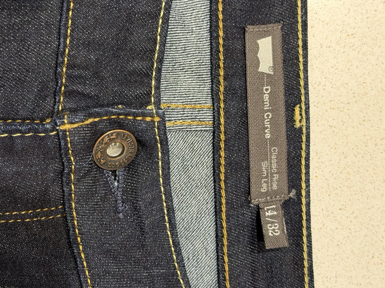 Jean Levi's - imagen 4
