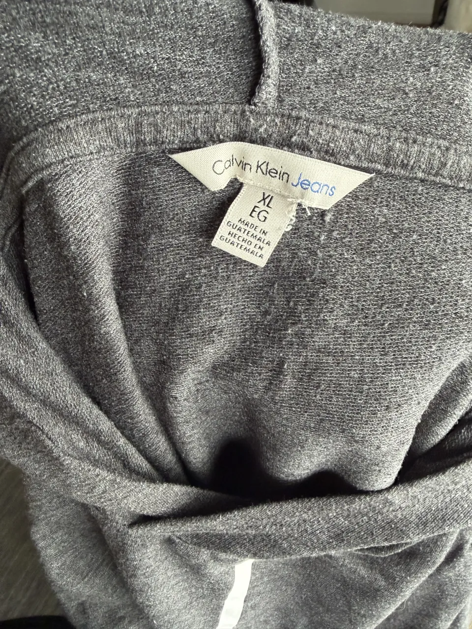 Buzo Calvin Klein - imagen 4