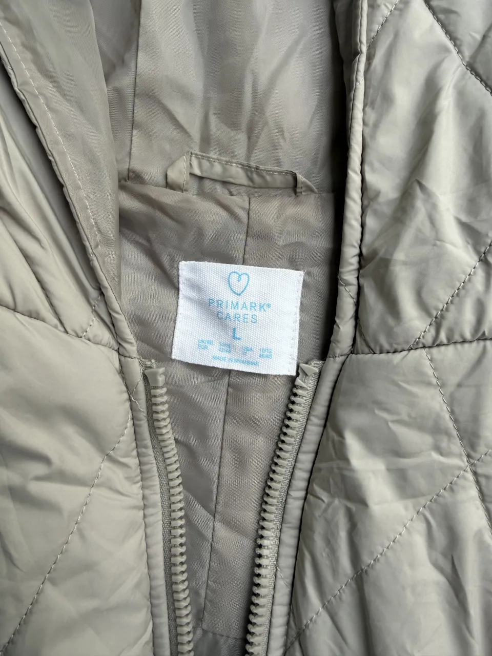 Campera Primark - Vista 3