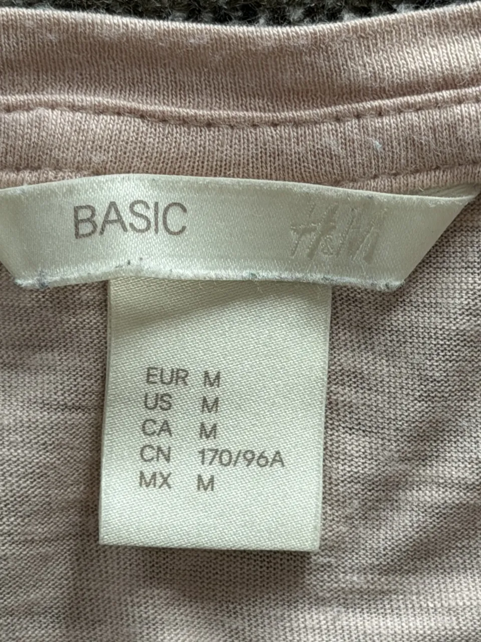 Remera H&M - imagen 3