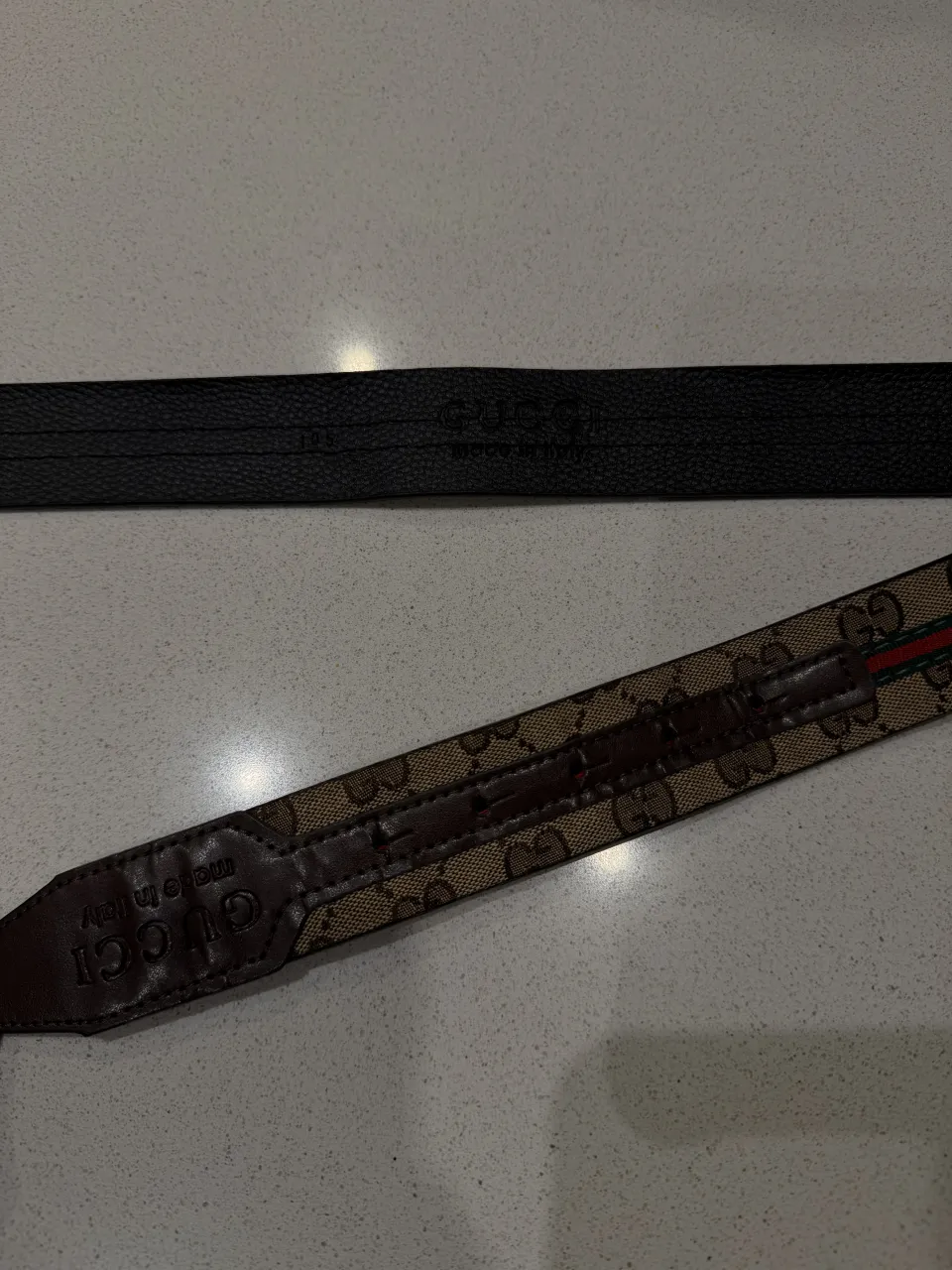 Cinturón A ≠ miniatura 2